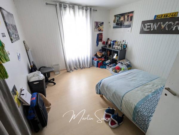 Immeuble à vendre 6 pièces de 240 m²