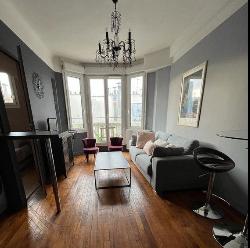 Charmant Deux Pièces Meublé à Louer – Montorgueil, 75002 Paris Disponible mi-janvier 2025