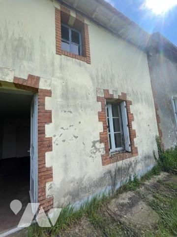 SAINT PHILBERT DE GRAND LIEU, maison  à rénover