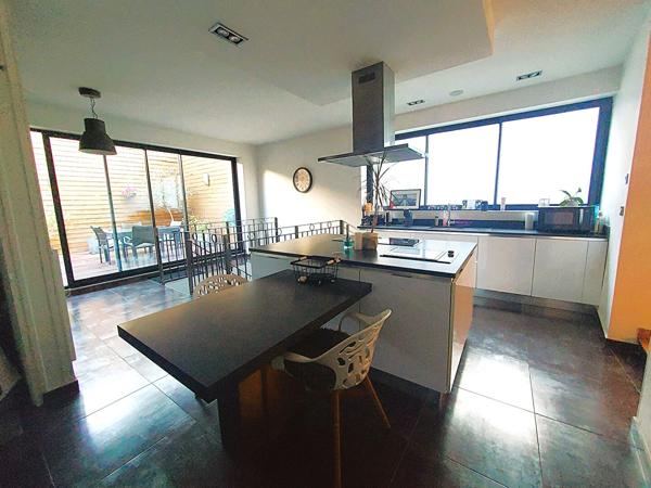 Appartement 4 pièces 158 m2