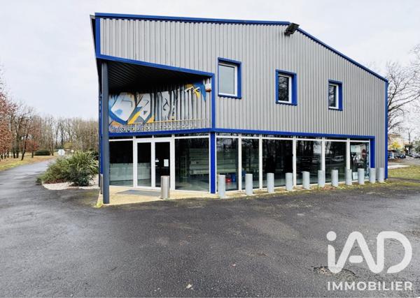 Murs commerciaux  à vendre 830 m² La Couronne