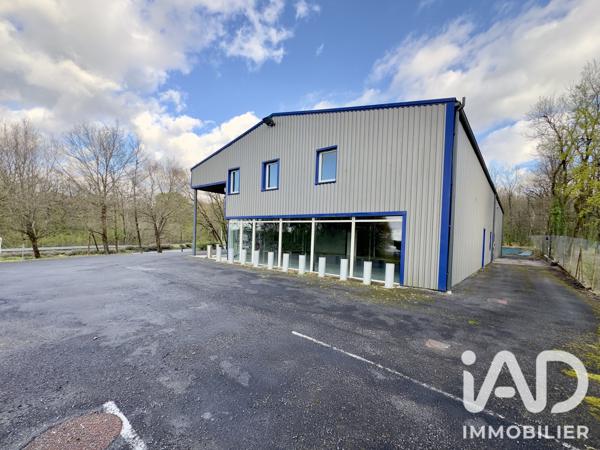 Murs commerciaux  à vendre 830 m² La Couronne