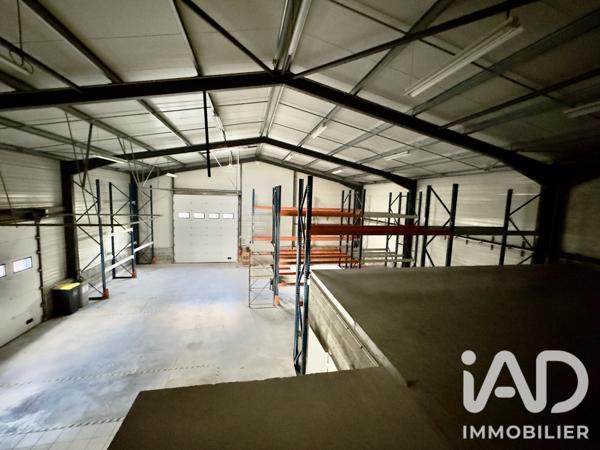 Murs commerciaux  à vendre 830 m² La Couronne