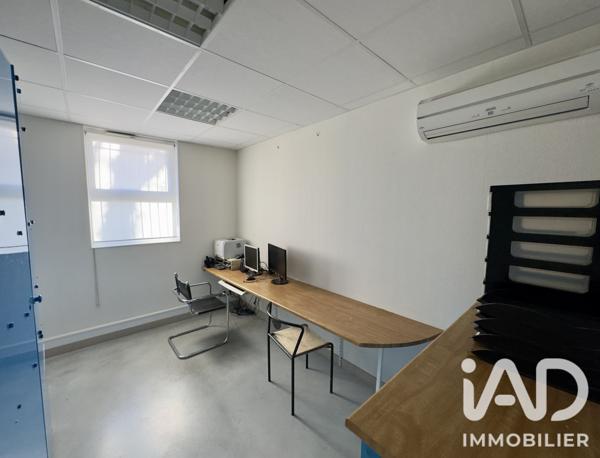 Murs commerciaux  à vendre 830 m² La Couronne