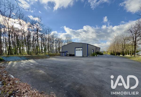 Murs commerciaux  à vendre 830 m² La Couronne