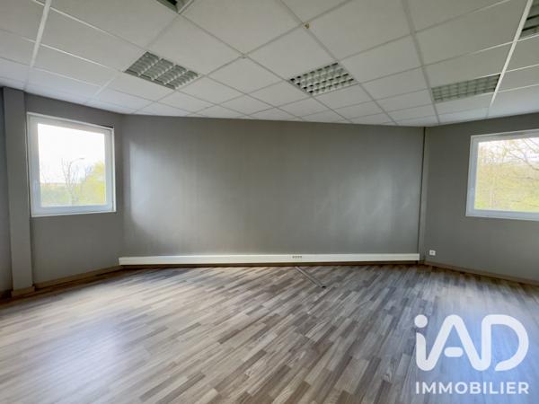 Murs commerciaux  à vendre 830 m² La Couronne
