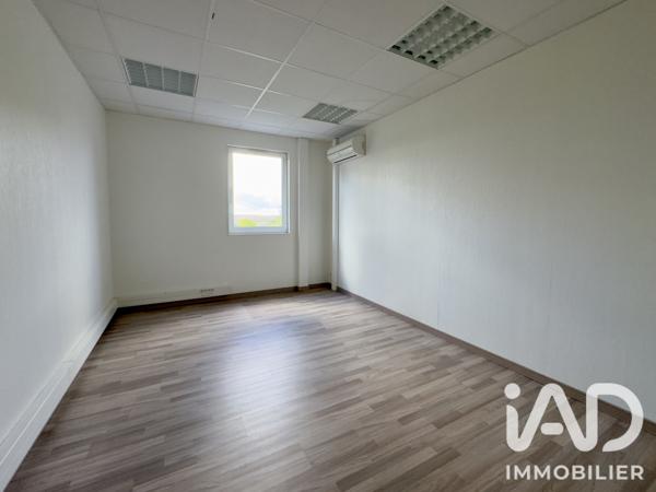 Murs commerciaux  à vendre 830 m² La Couronne