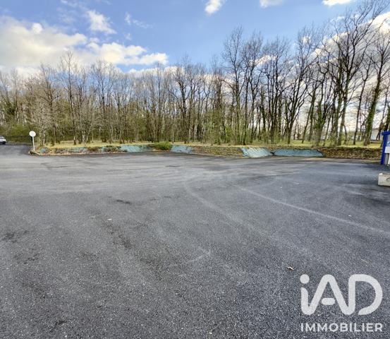 Murs commerciaux  à vendre 830 m² La Couronne
