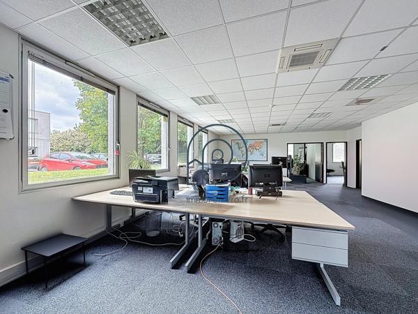 162 m2 bureaux en rdc proximité immédiate Rocade NO - Lambersart