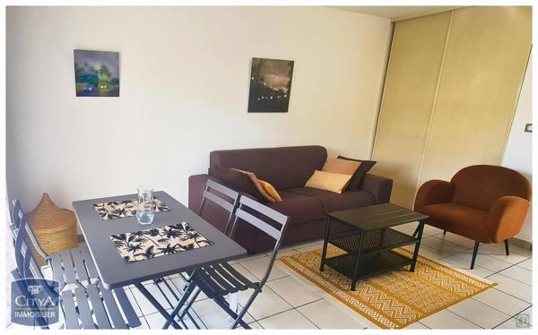 Appartement à louer 1 pièce 22.12m² Le Tampon (97430)