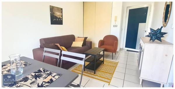 Appartement à louer 1 pièce 22.12m² Le Tampon (97430)