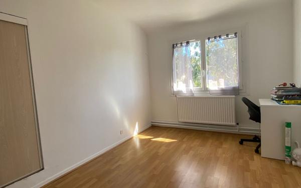 Maison à louer    5 pièces •  Orthez