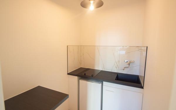 Appartement à louer    1 pièce • 21,63 m2 Pau
