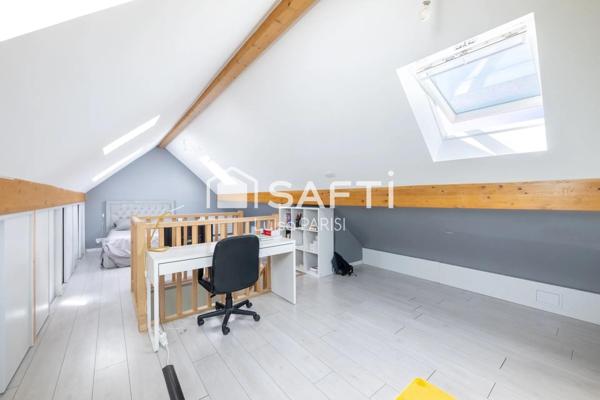 Maison contemporaine 7 pièces de 156 m2 à Saint-Germain-en-Laye