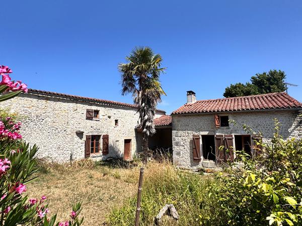 Maison Puy Du Lac 8 pièce(s) 168.71 m2