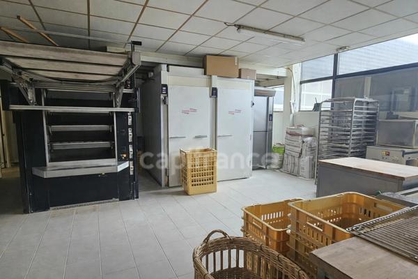 Fonds de commerce à vendre Boulangerie-Patisserie-Snacking dans une ville dynamique du JURA (39)