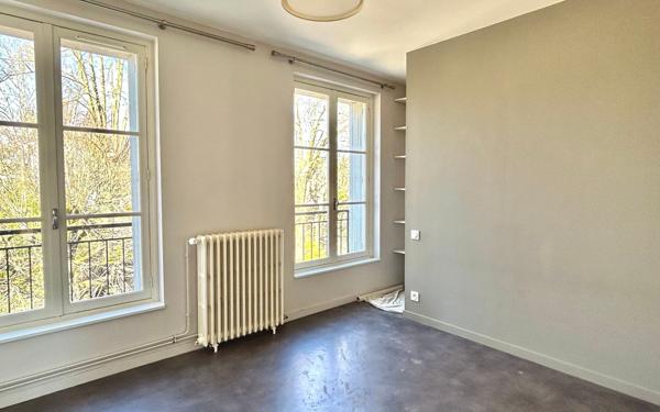 Appartement à louer    4 pièces •  Périgueux