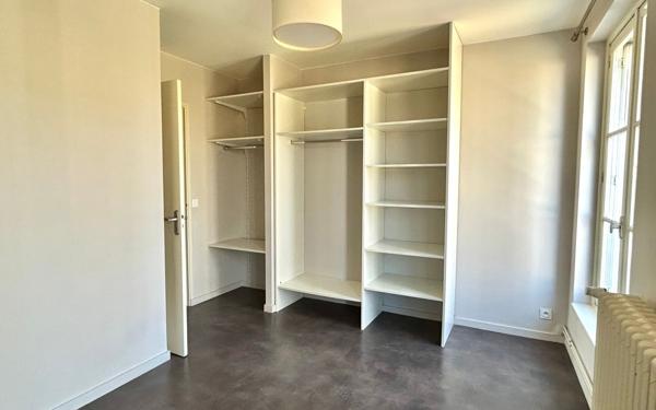 Appartement à louer    4 pièces •  Périgueux