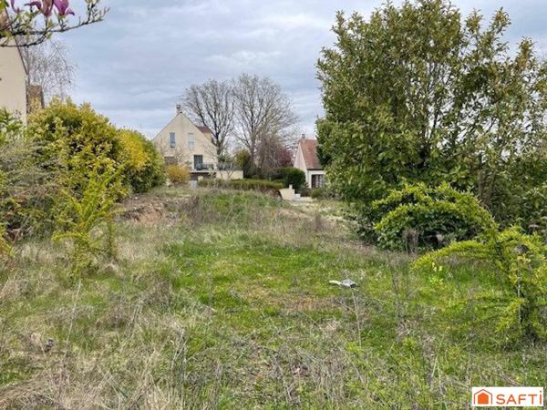Terrain en 2 lots de 462 m2 chacun - REC C - proche commerces - écoles - quartier résidentiel
