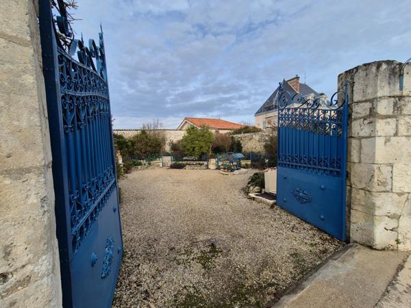 Maison coup de cœur de 150 m2 sur parcelle paysagée