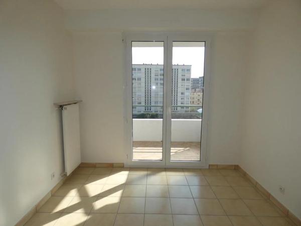 Appartement à louer à Chambéry (73000)