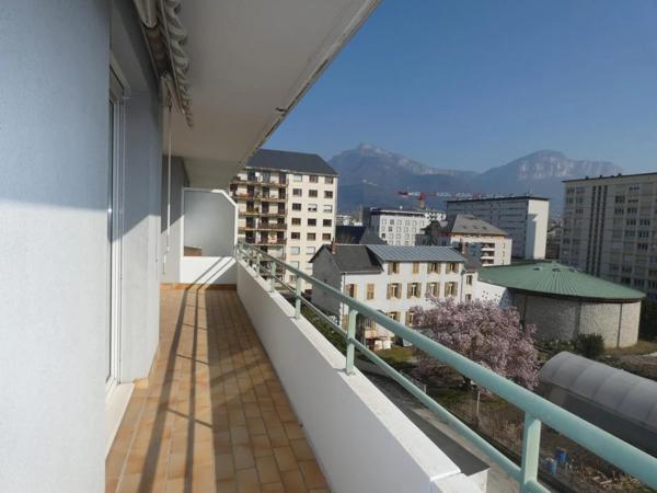 Appartement à louer à Chambéry (73000)
