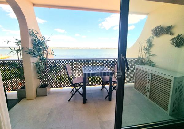 Appartement 2 pièces, Terrasse avec magnifique vue - Accès direct à la PLAGE - Piscine