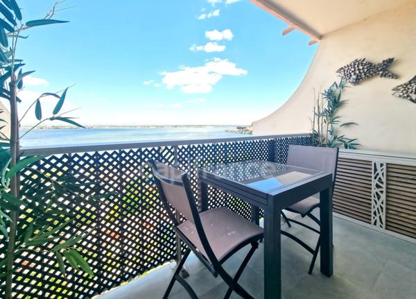 Appartement 2 pièces, Terrasse avec magnifique vue - Accès direct à la PLAGE - Piscine