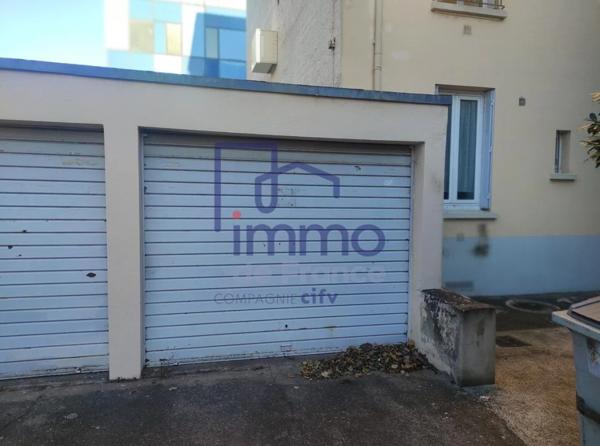 Parking / Box à vendre à Lyon (69008)