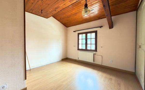 Maison à vendre    7 pièces • 145 m2 Cornillon-Confoux