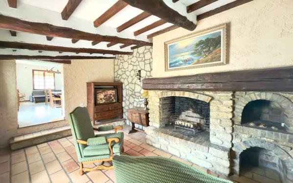 Maison à vendre    7 pièces • 145 m2 Cornillon-Confoux