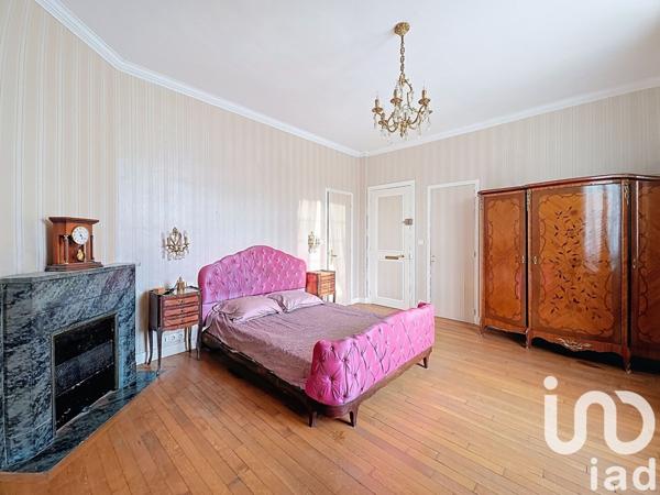 Maison à vendre 10 pièces 214 m² Lumigny-Nesles-Ormeaux