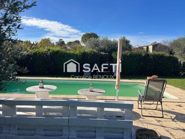 Lauris, maison de plain pied avec piscine