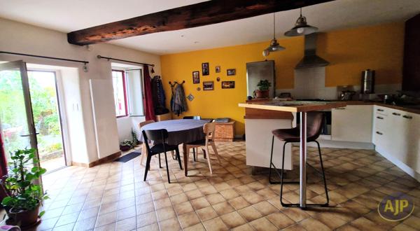 Maison à vendre Clisson - 4 pièces, 81m² avec 3 chambre(s) à 289 500€ - AJP Immobilier Clisson