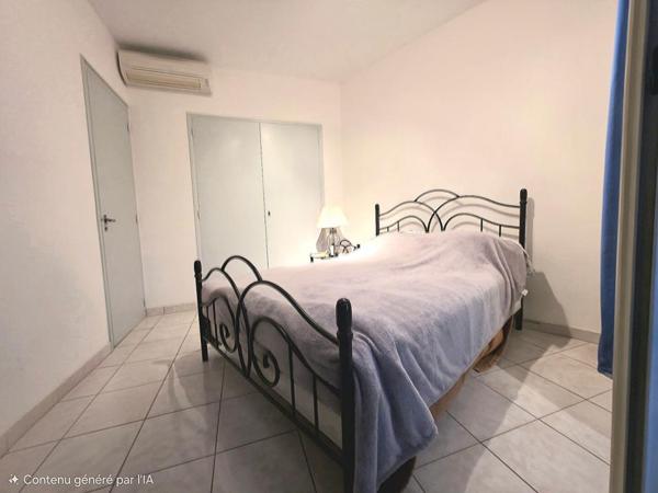 T2 FRONT DE MER  BORMES-LES-MIMOSAS A 223000 EUR DE 39 m2