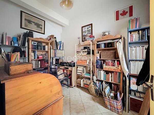 LE GRAU DU ROI - MAISON P5 DE 112.21 M² AVEC COUR DE 40.5 M² - SECTEUR CENTRE VILLE