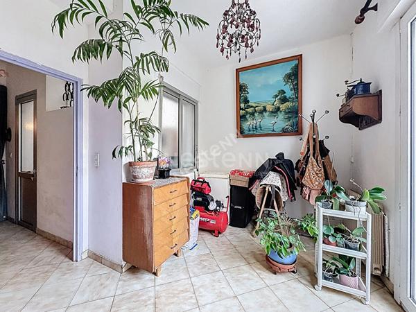 LE GRAU DU ROI - MAISON P5 DE 112.21 M² AVEC COUR DE 40.5 M² - SECTEUR CENTRE VILLE