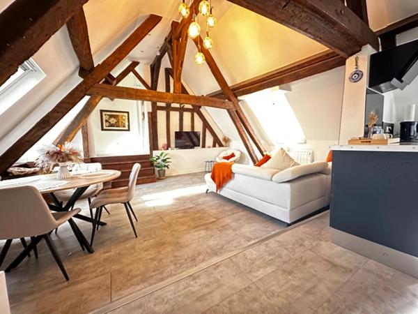 Dpt Eure et Loir (28), à vendre CHARTRES appartement T3 de 65.75 m²