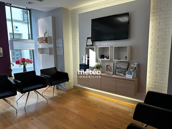 Local commercial Lucon 49 m2