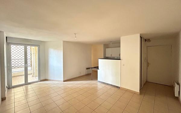 Appartement à vendre    3 pièces • 53 m2 Sète