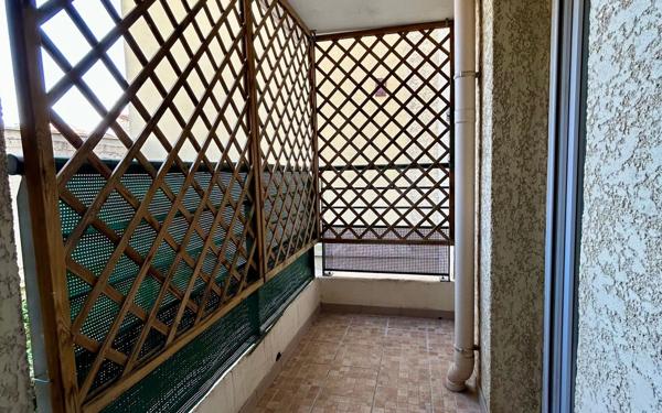 Appartement à vendre    3 pièces • 53 m2 Sète