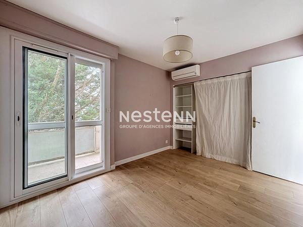 A VENDRE: Appartement T3 entièrement rénové - Bord de Garonne, au calme, avec garage et stationnement