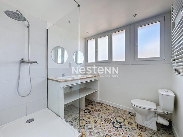 A VENDRE: Appartement T3 entièrement rénové - Bord de Garonne, au calme, avec garage et stationnement