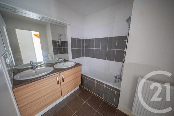 Appartement T3 à vendre  3 pièces - 62,58 m2 LE HAILLAN - 33