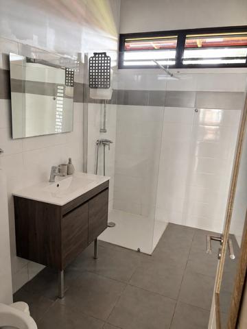 RÉMIRE-MONTJOLY – Studio meublé