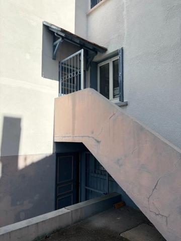 Maison  10 pièce(s) 207.41 m2