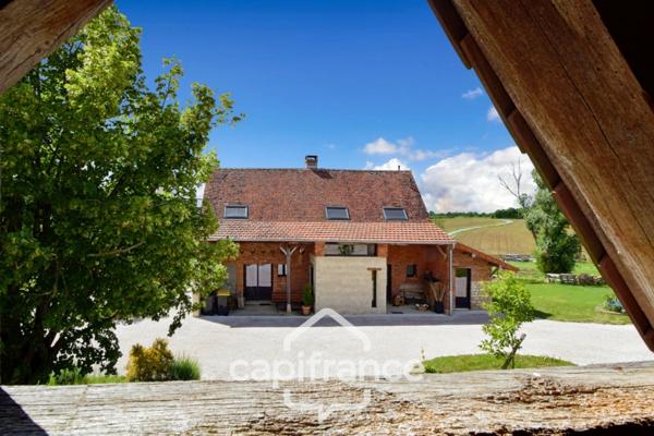 Dpt de SAONE ET LOIRE(71), à vendre MONTPONT EN BRESSE (71470) maison avec gîte et chambres d'hôtes P12 de 470 m² - Terrain de 4 374,00 m²