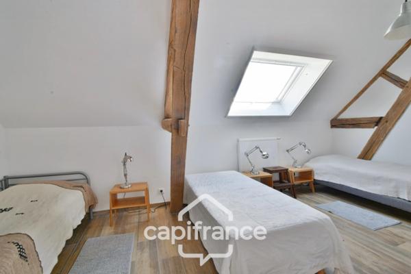 Dpt de SAONE ET LOIRE(71), à vendre MONTPONT EN BRESSE (71470) maison avec gîte et chambres d'hôtes P12 de 470 m² - Terrain de 4 374,00 m²