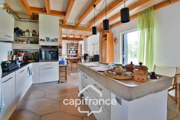 Dpt de SAONE ET LOIRE(71), à vendre MONTPONT EN BRESSE (71470) maison avec gîte et chambres d'hôtes P12 de 470 m² - Terrain de 4 374,00 m²