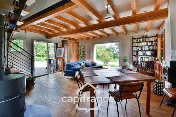 Dpt de SAONE ET LOIRE(71), à vendre MONTPONT EN BRESSE (71470) maison avec gîte et chambres d'hôtes P12 de 470 m² - Terrain de 4 374,00 m²